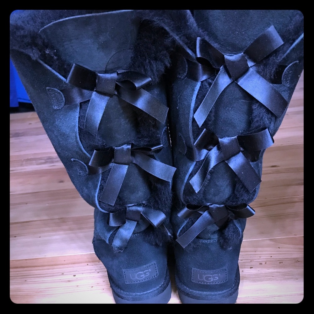 UGG BAILEY BOW BOOTS